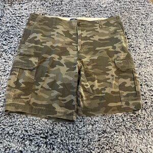 George Camouflage Cargo Shorts, Size 36